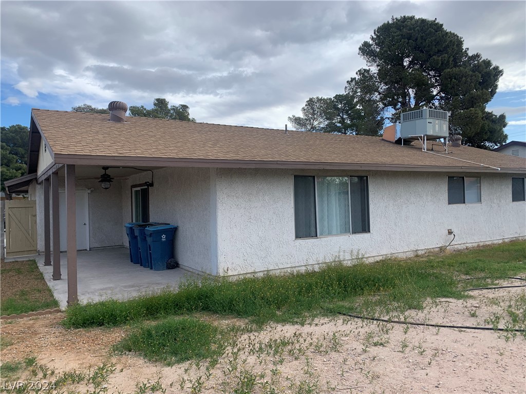 6717 Old Castle Drive