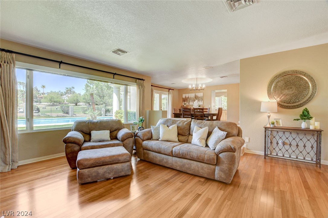 2419 High Vista Drive