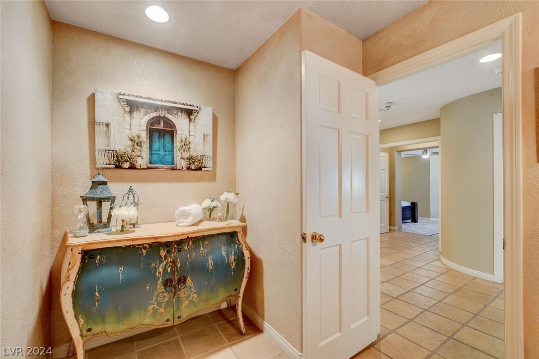 2419 High Vista Drive