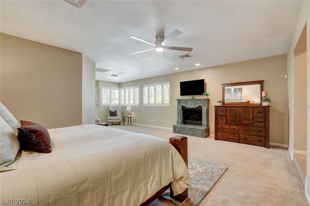 2419 High Vista Drive