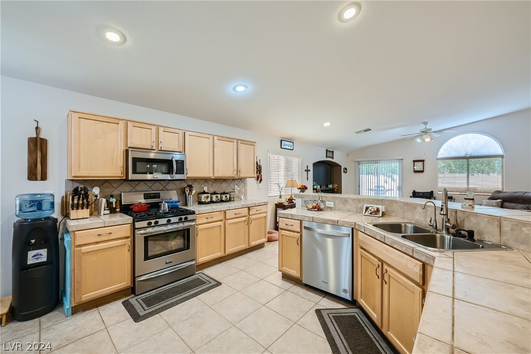 7635 Morning Lake Drive