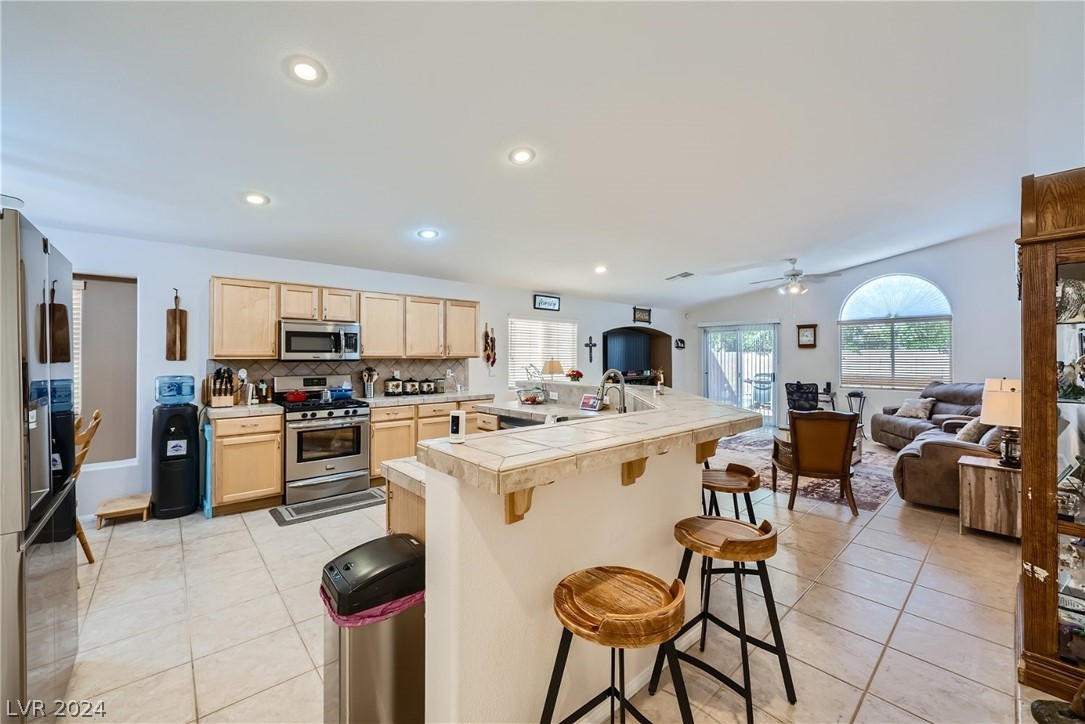 7635 Morning Lake Drive