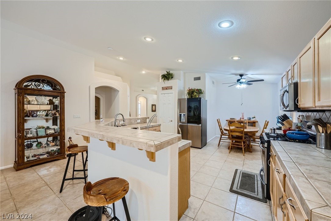 7635 Morning Lake Drive