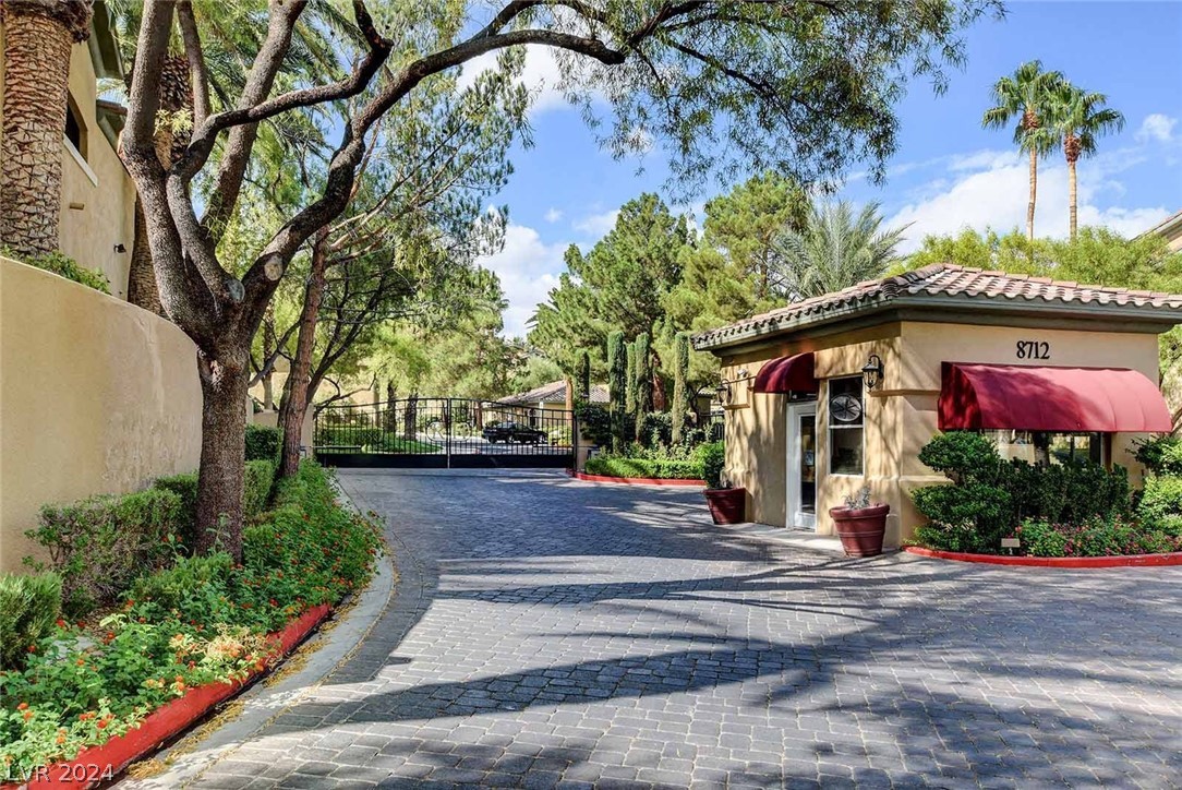 8724 Red Rio Drive 202