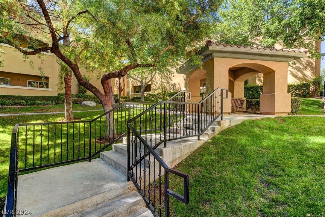 8724 Red Rio Drive 202