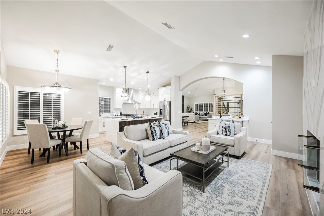 8112 Lake Hills Drive