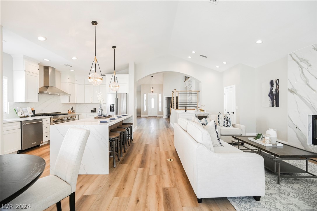 8112 Lake Hills Drive