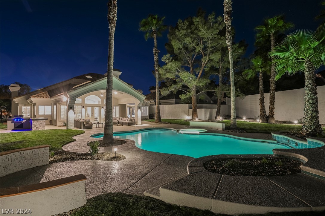 8112 Lake Hills Drive