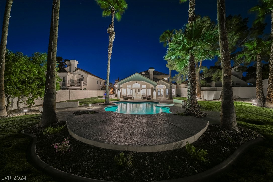 8112 Lake Hills Drive