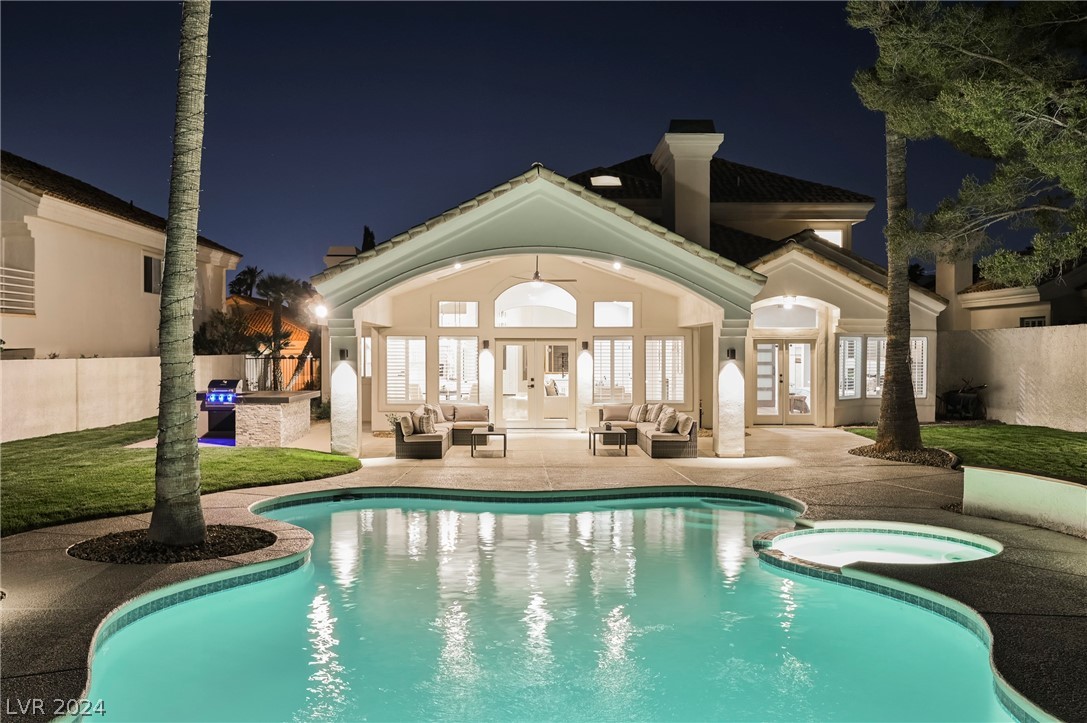 8112 Lake Hills Drive