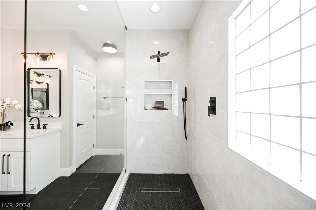 8112 Lake Hills Drive