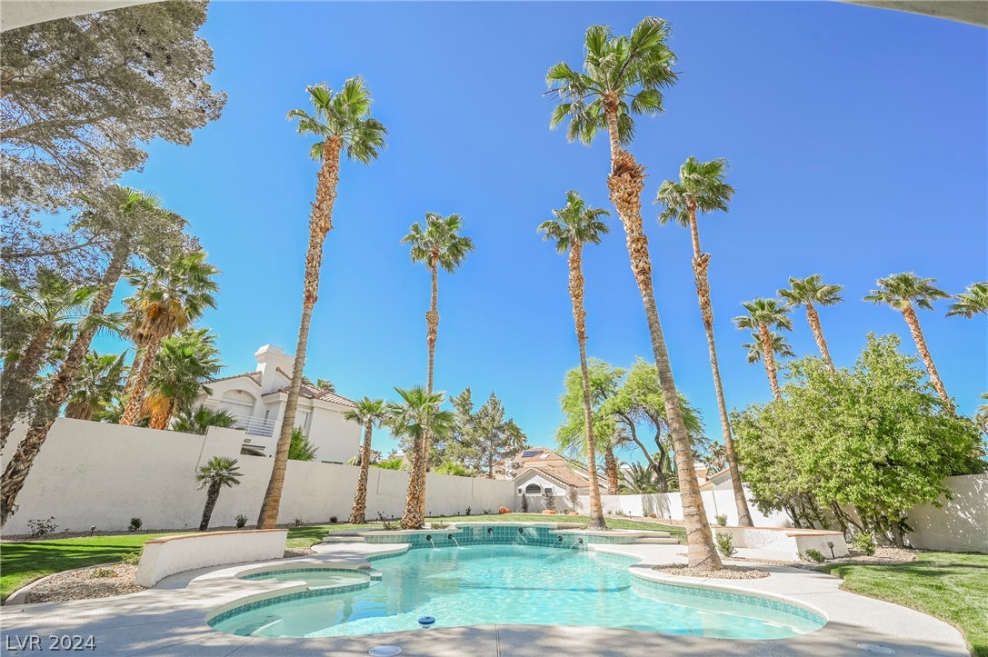 8112 Lake Hills Drive