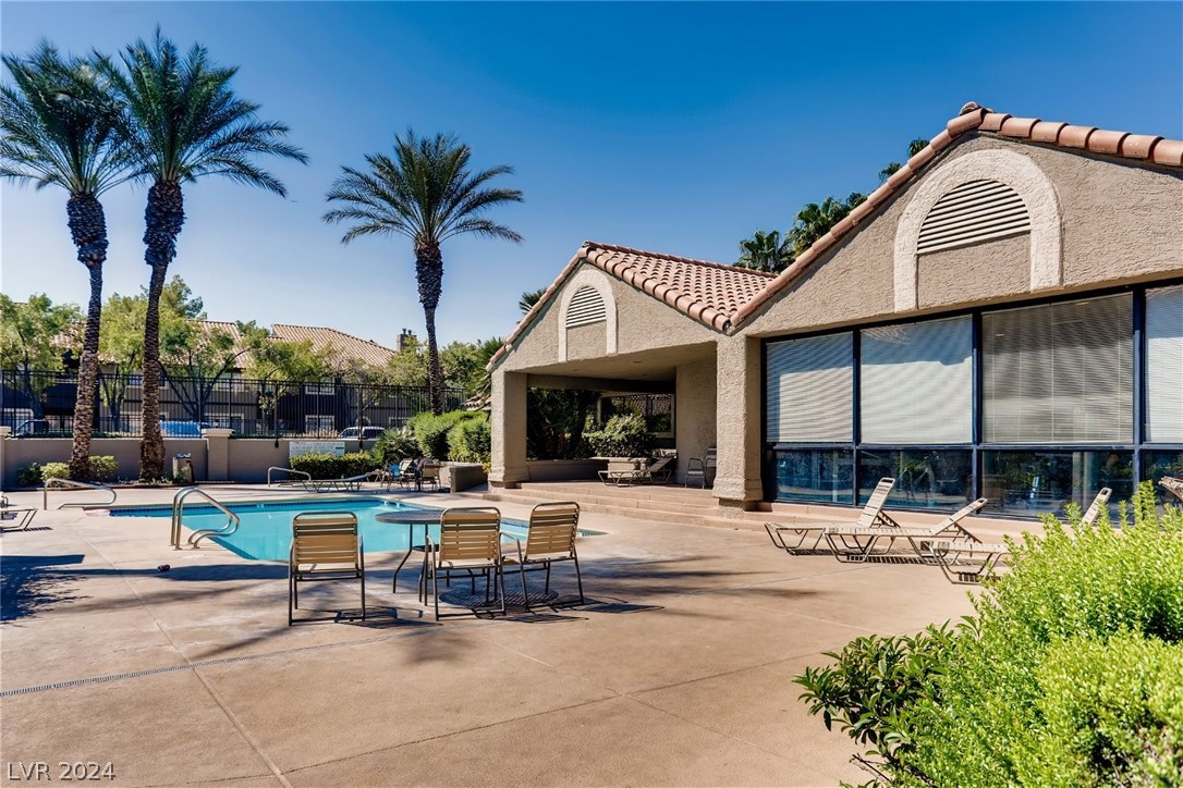 5250 South Rainbow Boulevard 1039