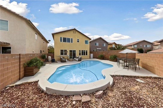 9138 Horizon Mist Avenue