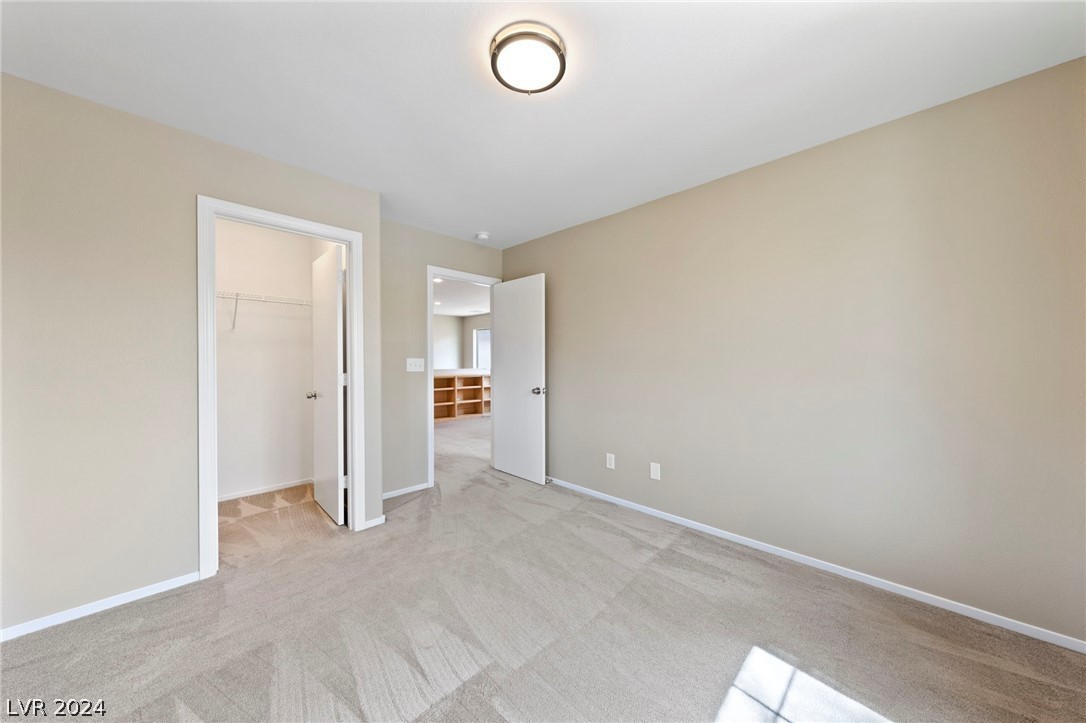 9138 Horizon Mist Avenue