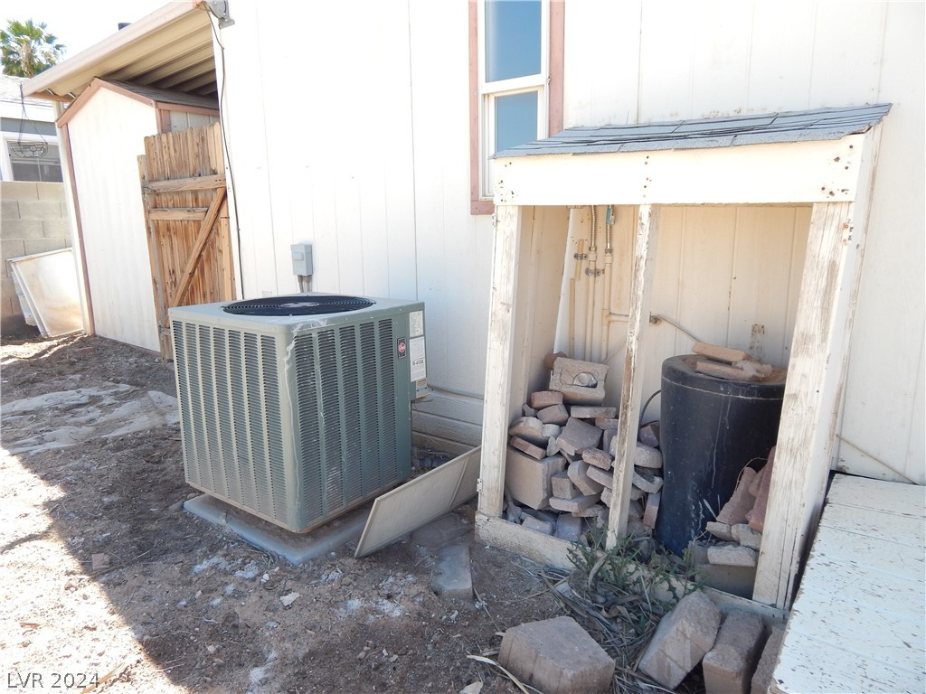 4558 Sonia Rose Lane