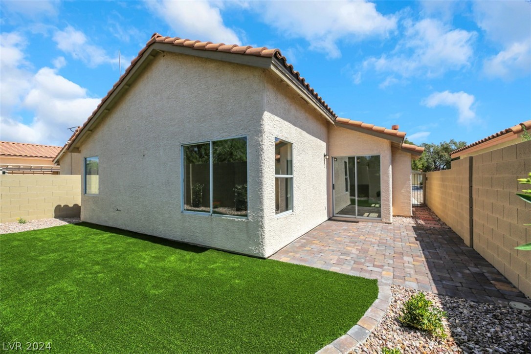 3777 Bossa Nova Drive