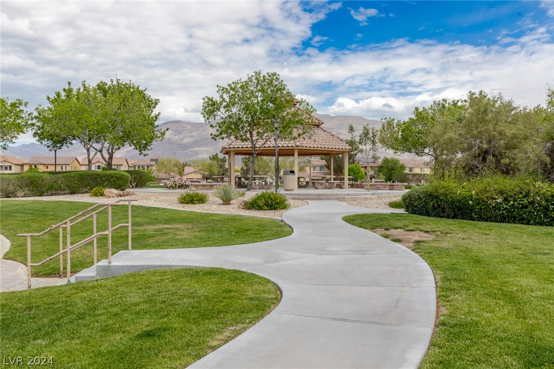 8120 Meadow Pasture Street