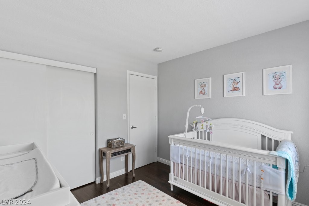 646 Emerald City Avenue