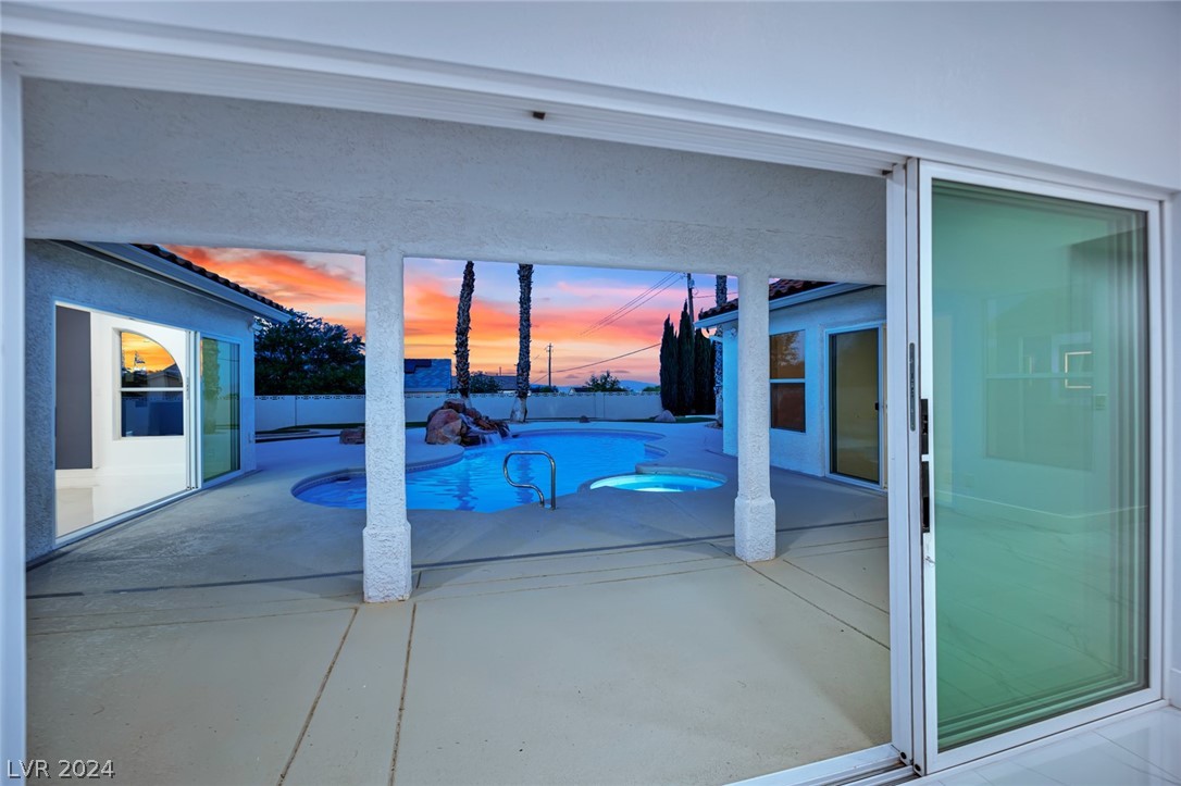 10060 West Tropical Parkway