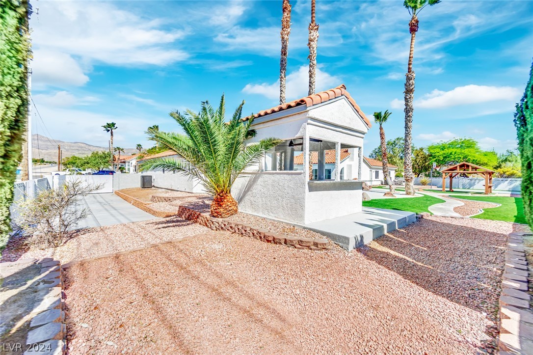10060 West Tropical Parkway