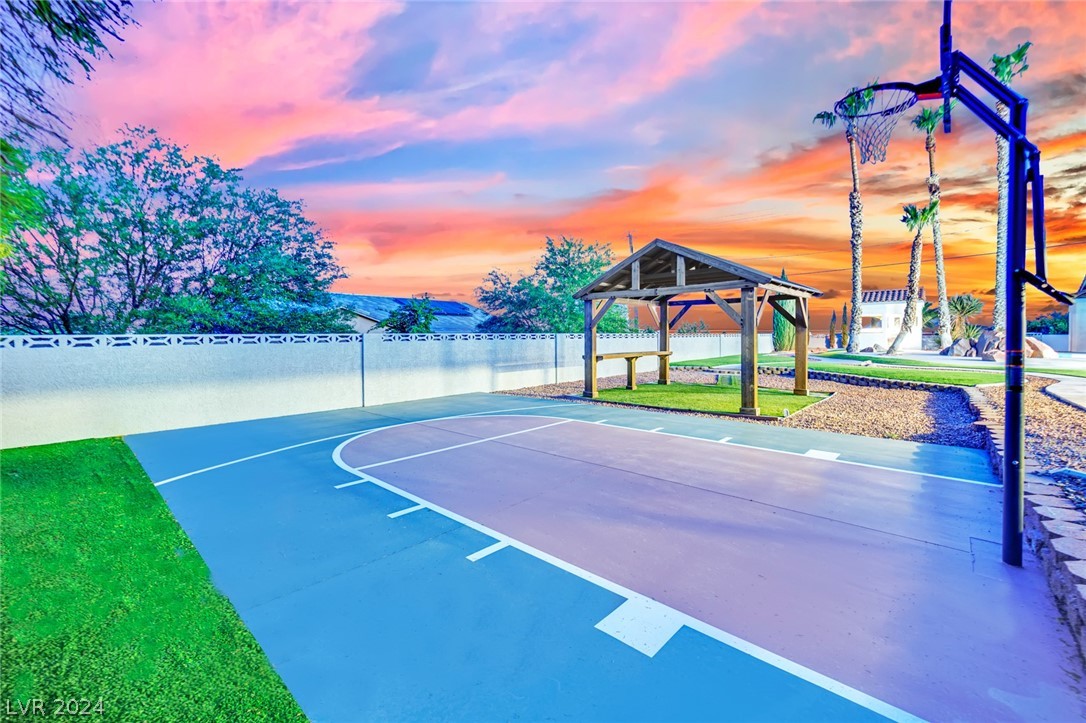 10060 West Tropical Parkway