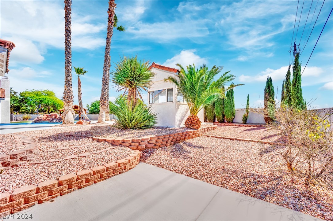 10060 West Tropical Parkway