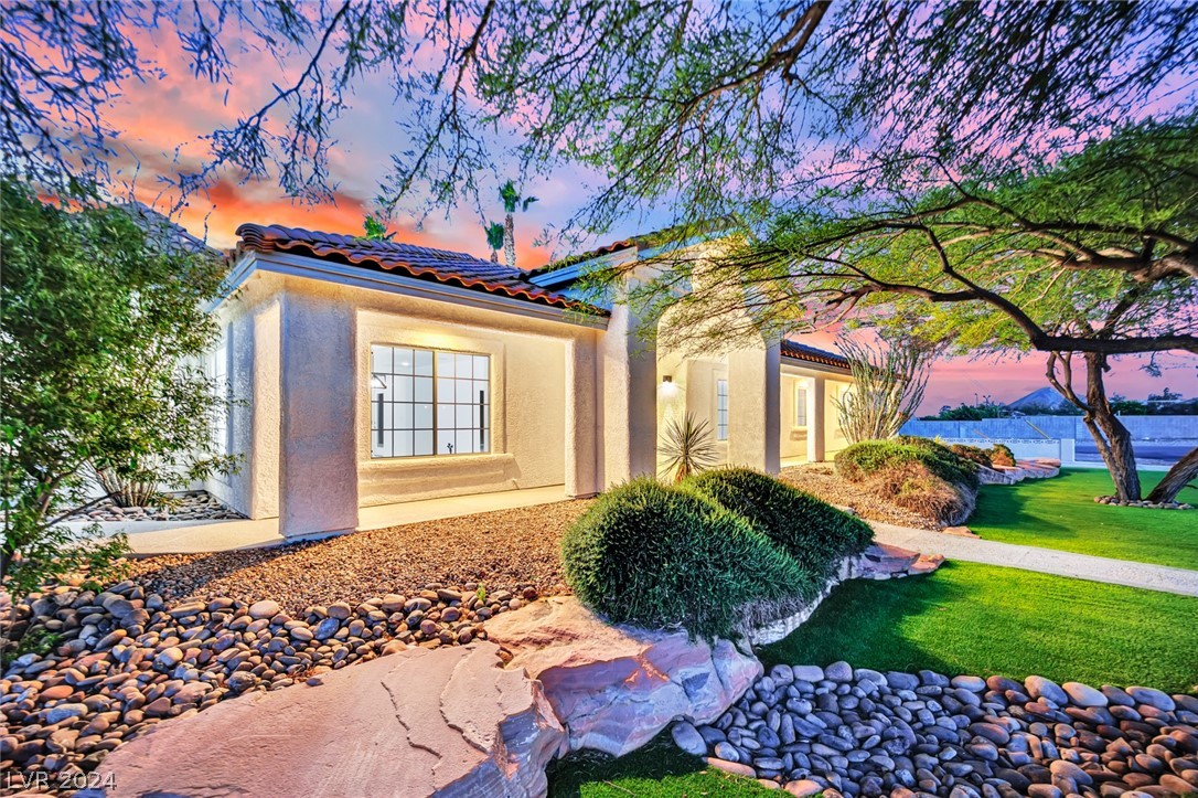 10060 West Tropical Parkway