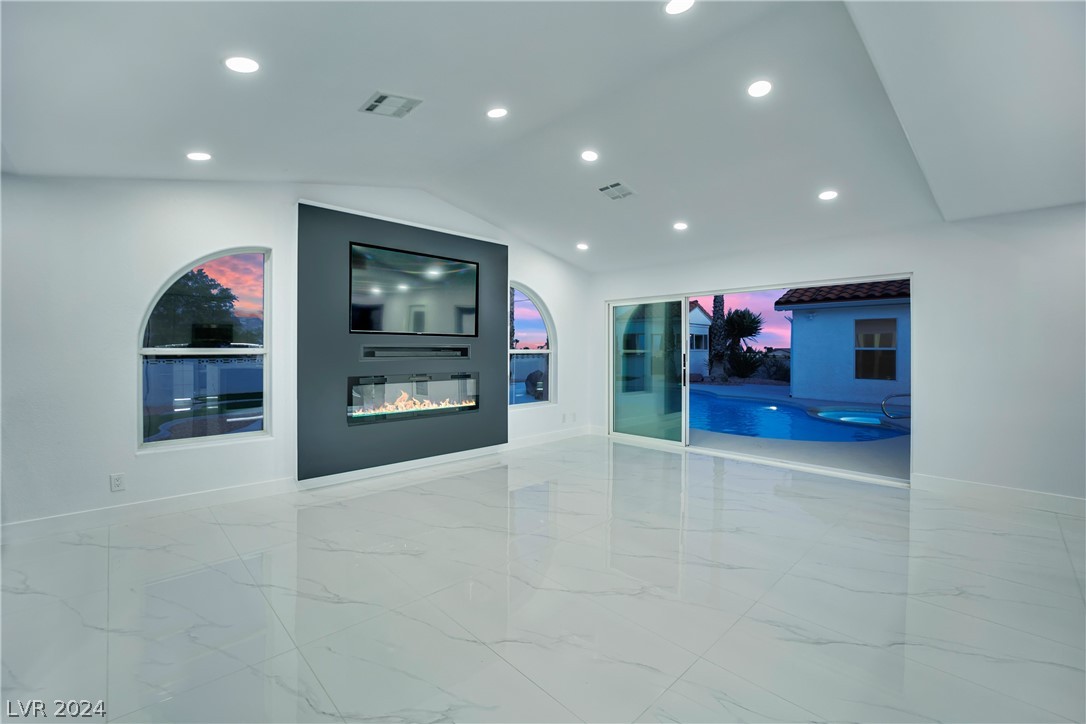 10060 West Tropical Parkway