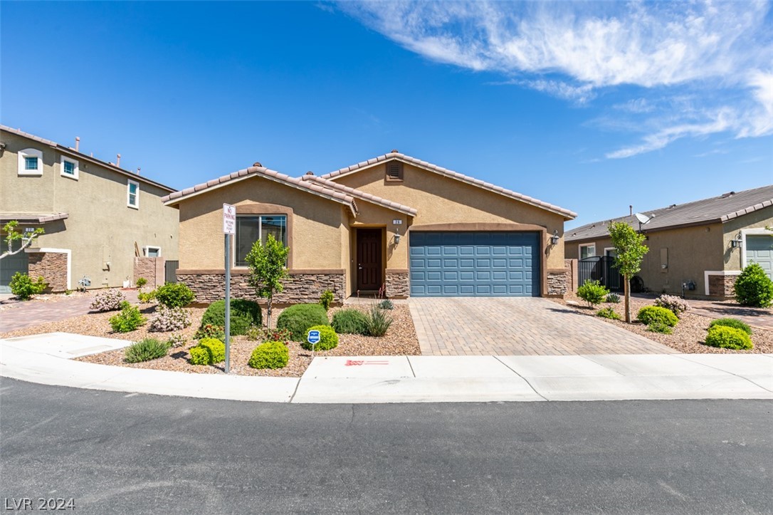 26 Kaku Ridge Way