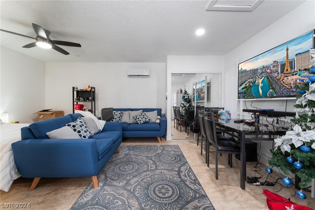 6616 Rhinelander Drive
