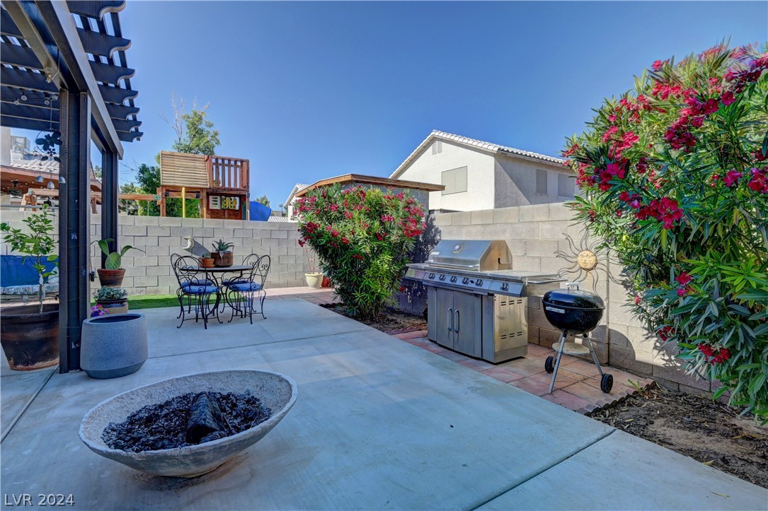 1330 Hazel Tree Court