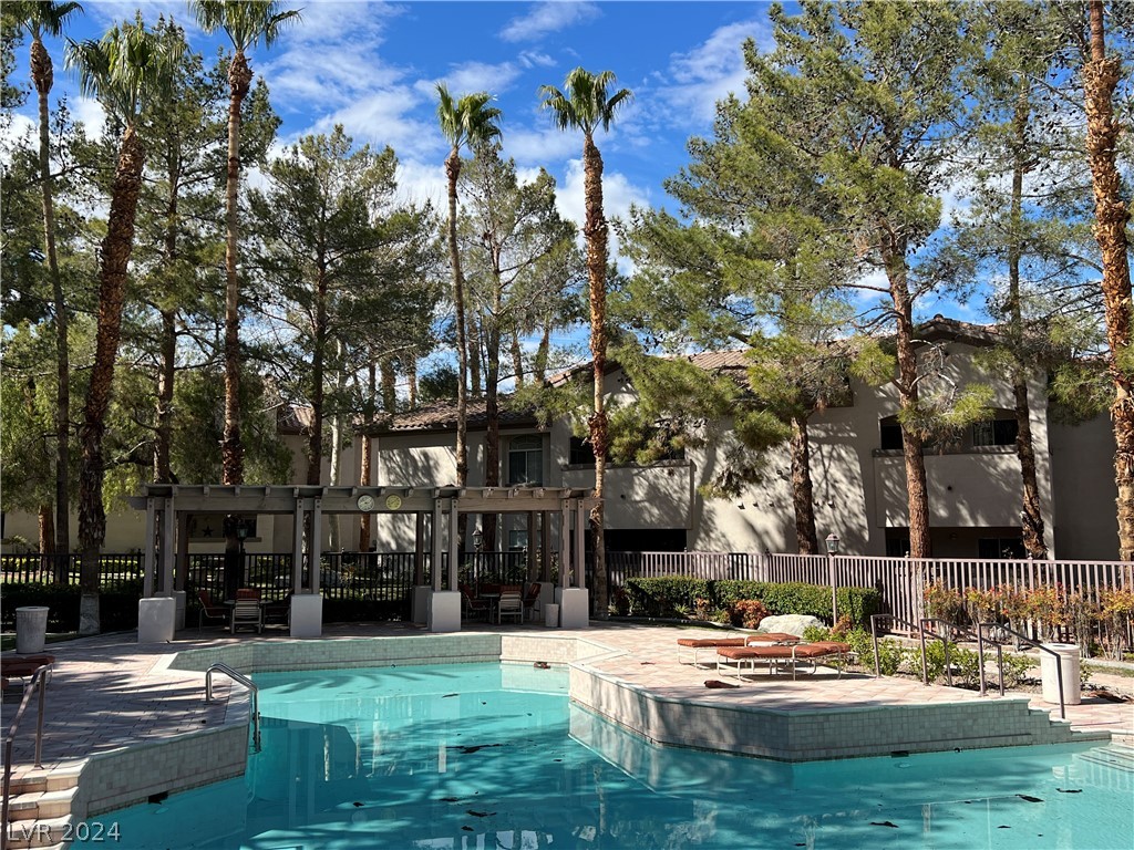 113 Emerald Forest Street 202