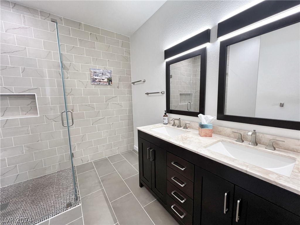 113 Emerald Forest Street 202