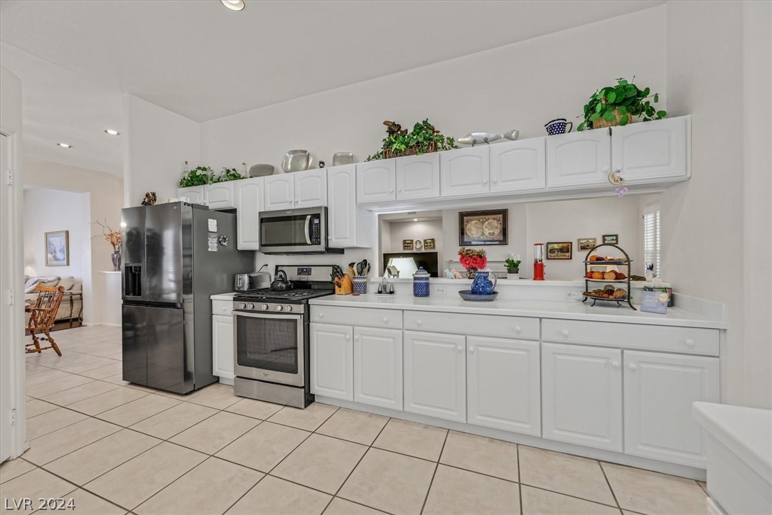 5008 Elm Grove Drive