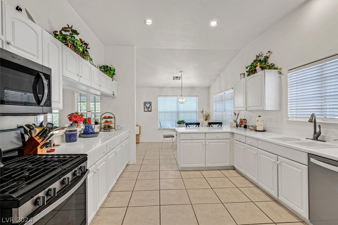 5008 Elm Grove Drive