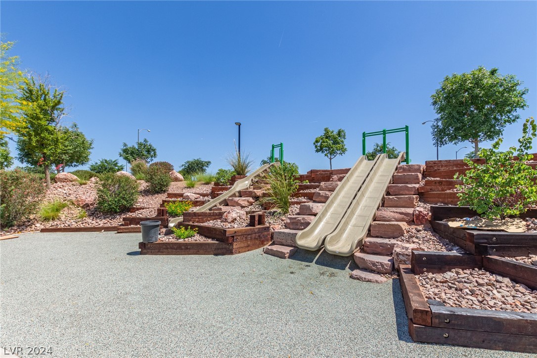 691 Omaggio Place