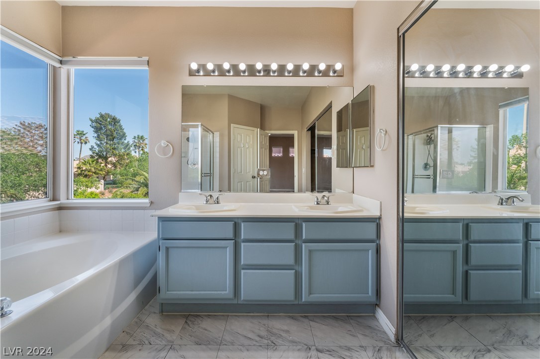 2245 Island Green Drive