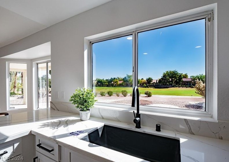 2600 Golfside Drive