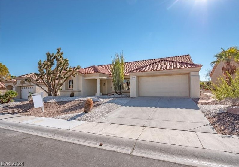 2600 Golfside Drive