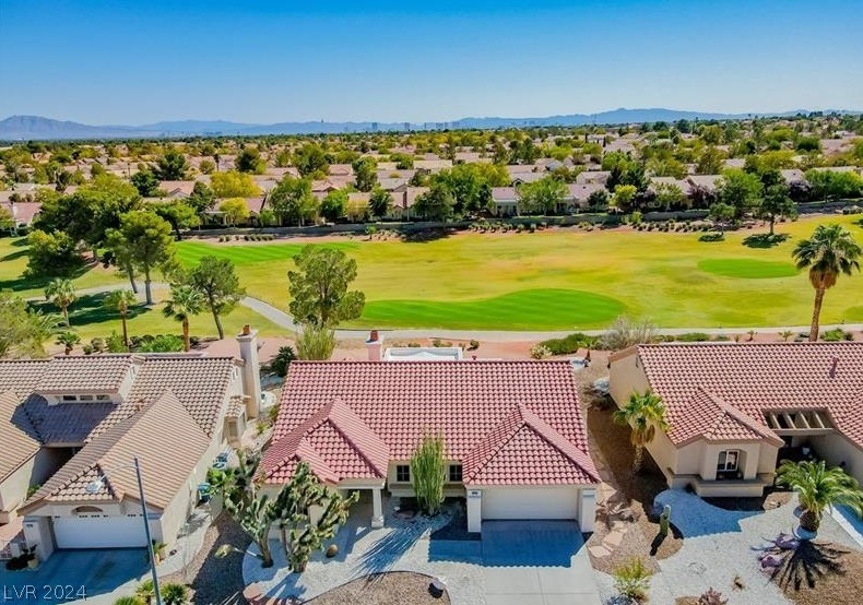 2600 Golfside Drive
