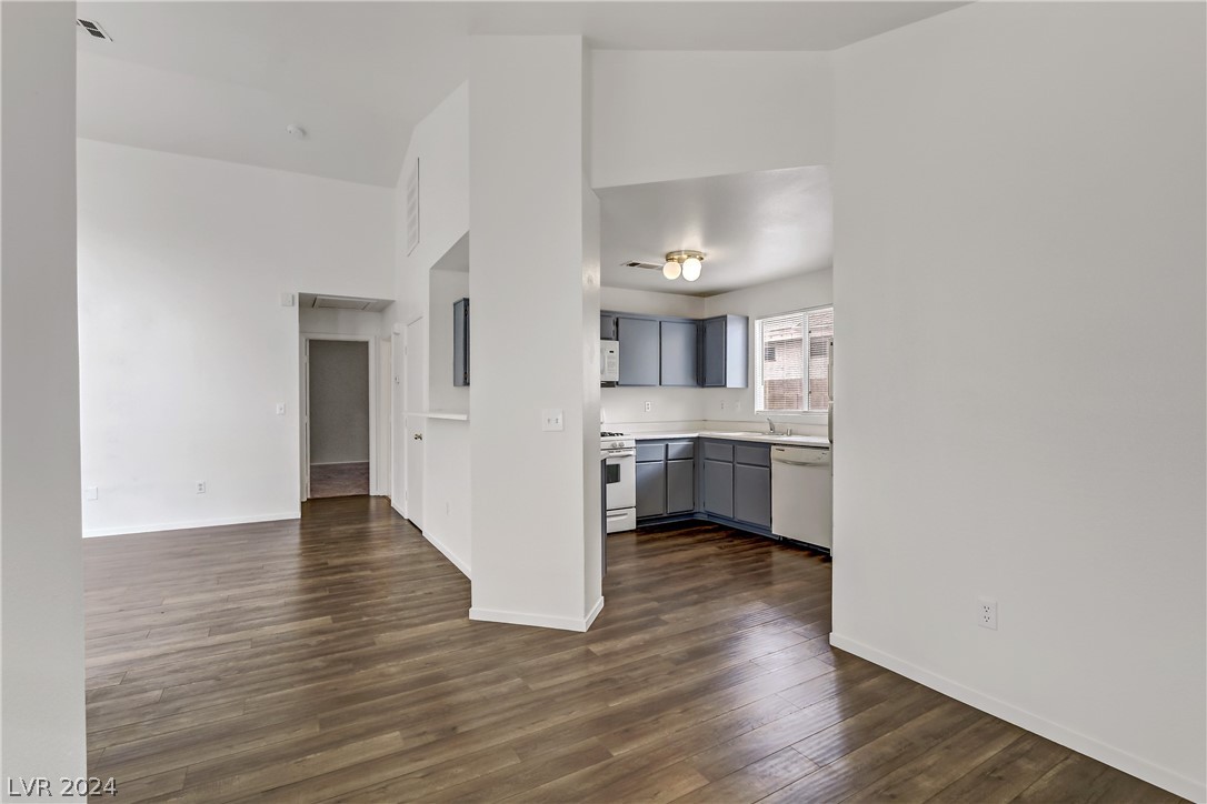 3695 Steinbeck Drive