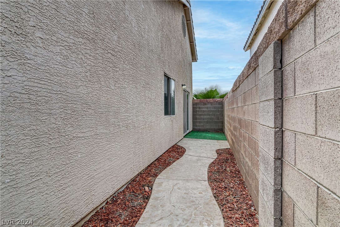 3695 Steinbeck Drive