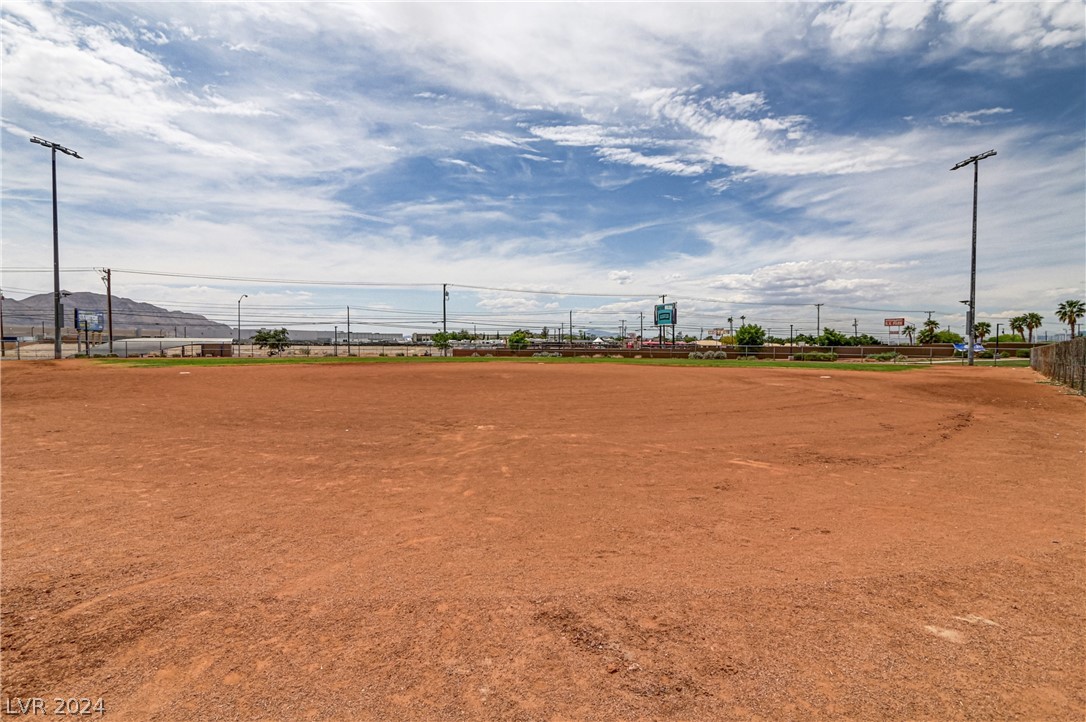 3695 Steinbeck Drive