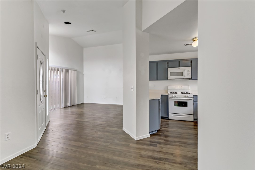 3695 Steinbeck Drive