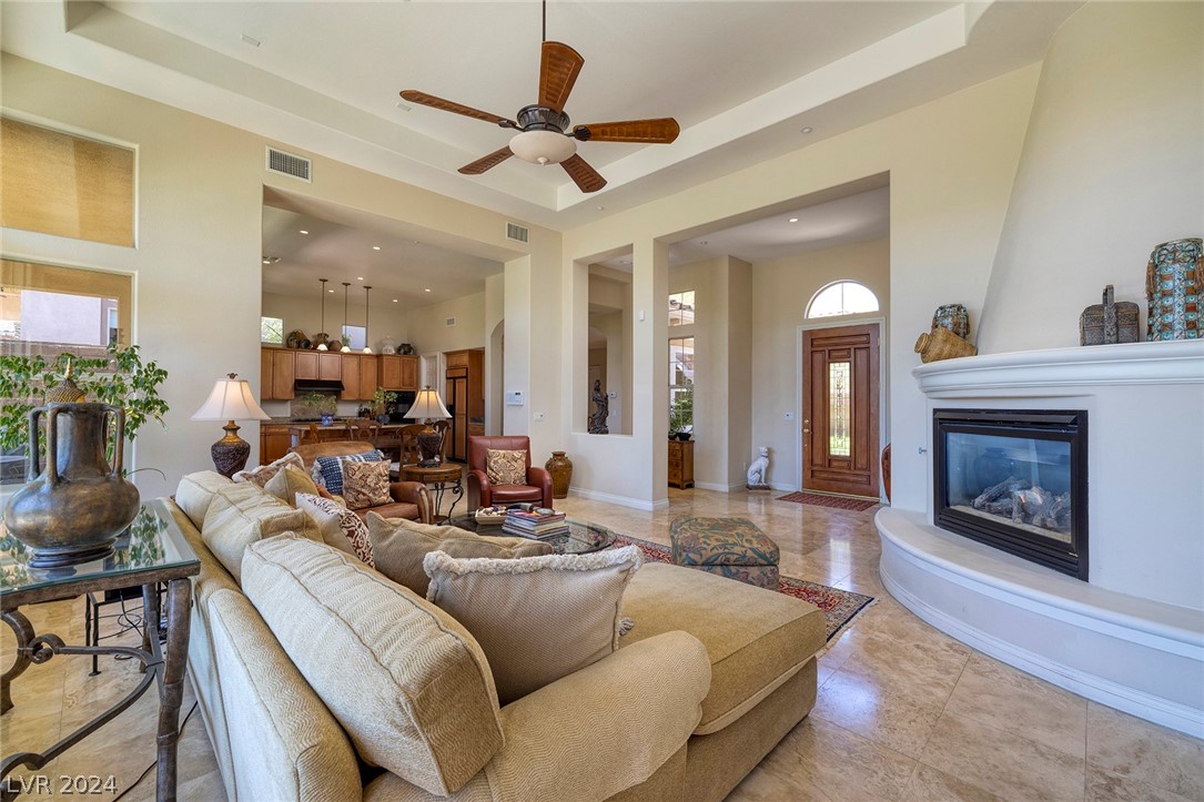43 Avenida Sorrento