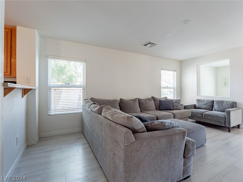 4756 Pearl Bay Court