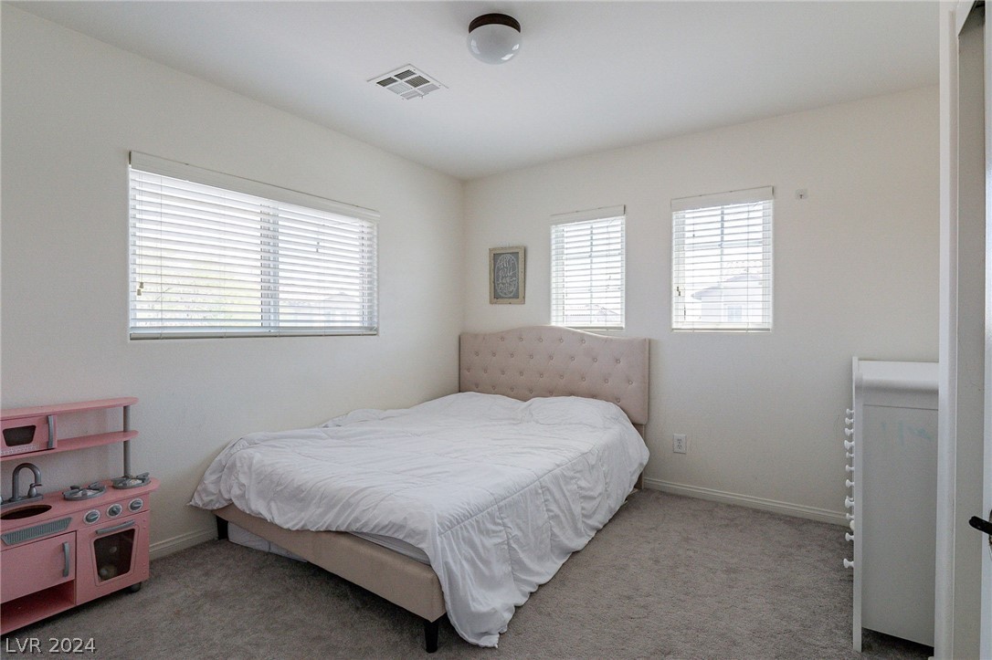 4756 Pearl Bay Court