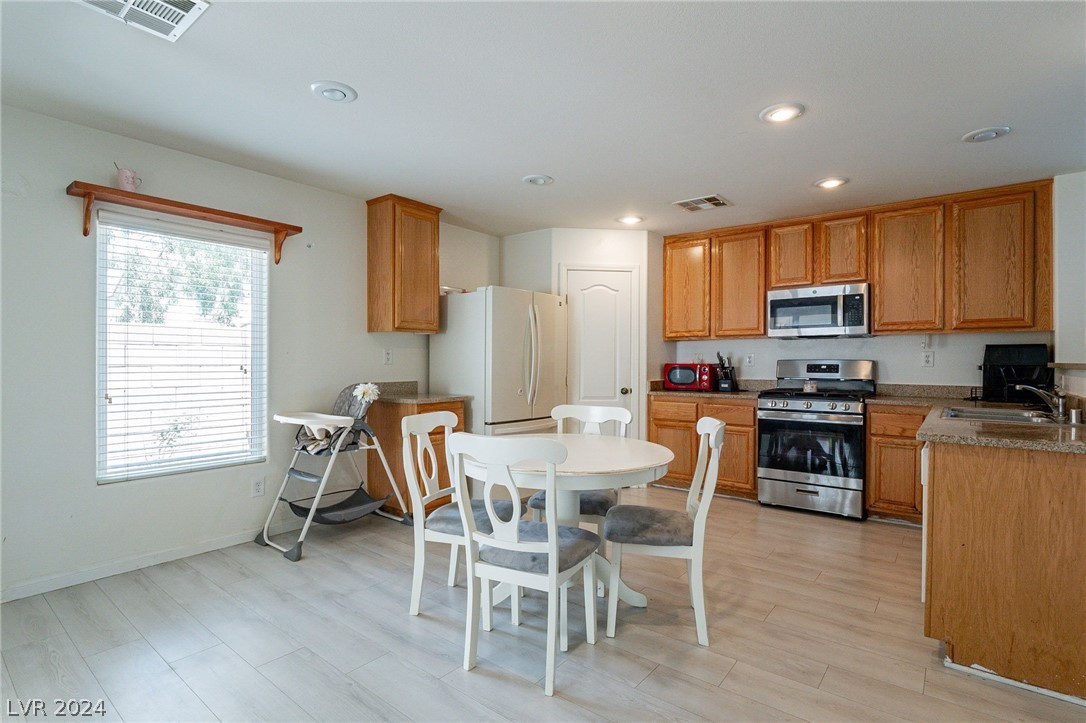 4756 Pearl Bay Court