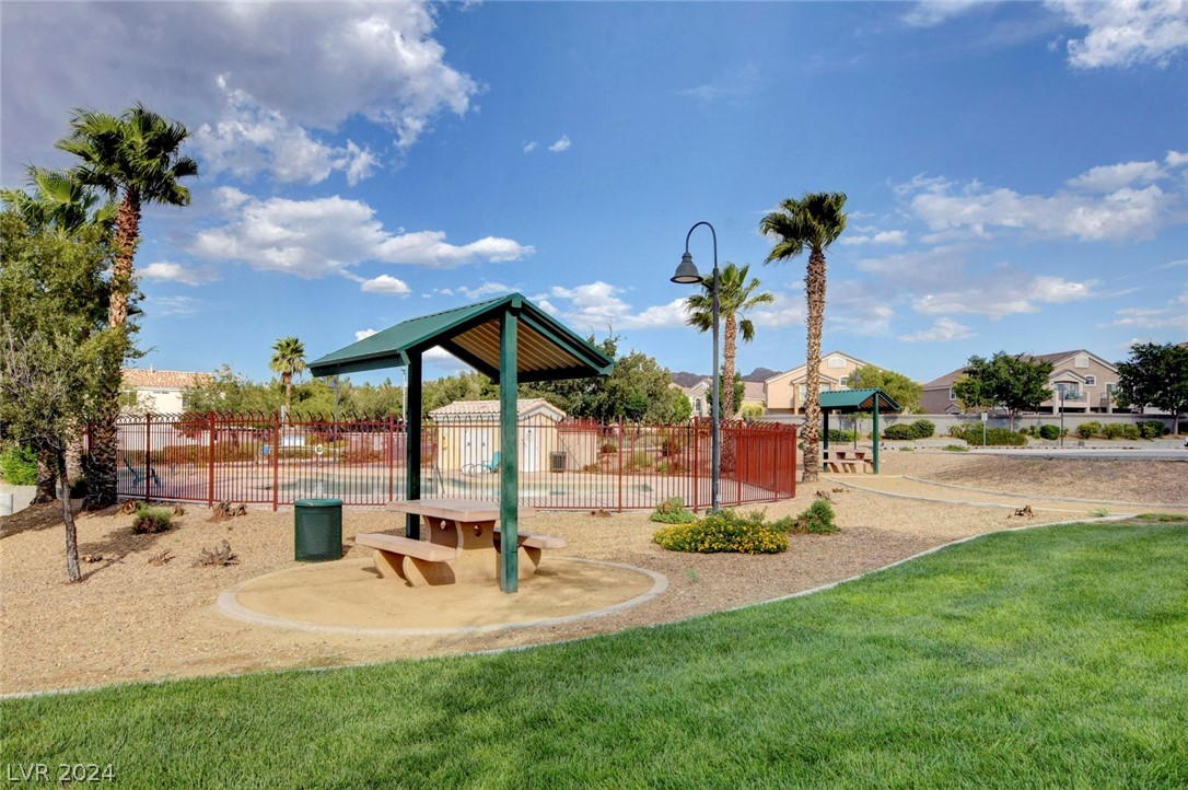 2592 Alias Smith Drive
